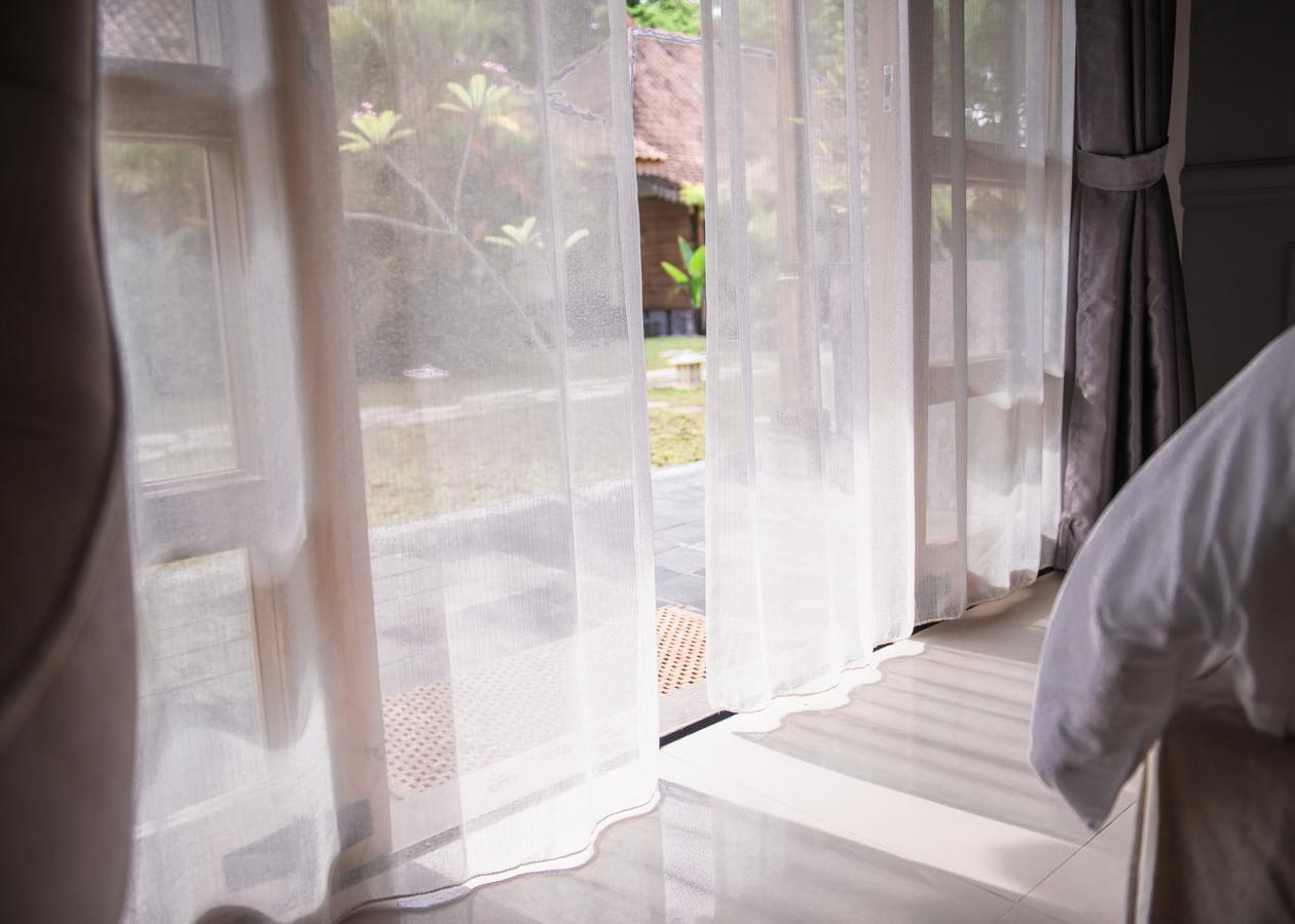 Blue Garden Yogyakarta Hotel Bangunjiwo Exterior photo